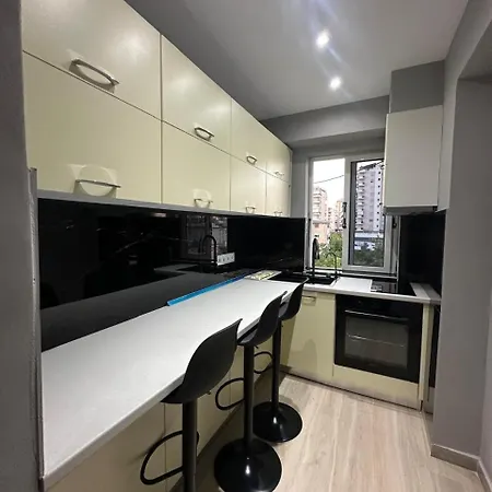 Blue Gateway * Vlorë